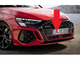 Kratka w zderzak środkowa Audi S3 8Y (2020-) OE 8Y0807647G9B9