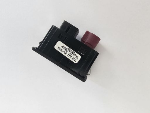 Port Gniazdo USB AUX Volkswagen Audi Seat Skoda OE 5G0035222F