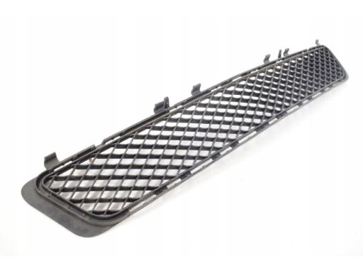 Kratka środkowa w zderzak Mercedes W212 A2128850523