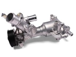 P1576 Pompa Cieczy Chłodzącej Pasuje Do: Mercedes A (W176), Cla (C117)