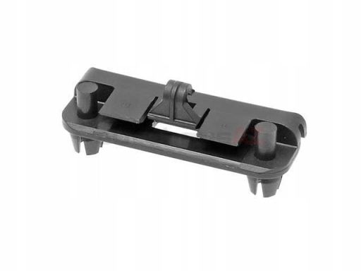 Spinka mocowanie dokładki zderzaka BMW Seria 3 E30