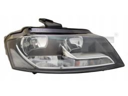 Prawa Lampa Reflektor Przód Audi A3 8P TYC