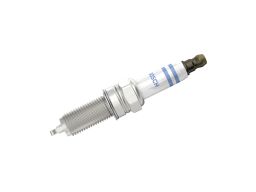 Świeca Zapłonowa 0 242 135 528