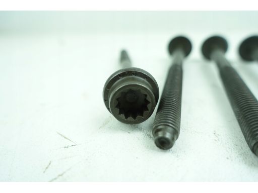 Zestaw Uszczelek Głowicy Cylindra 124.161