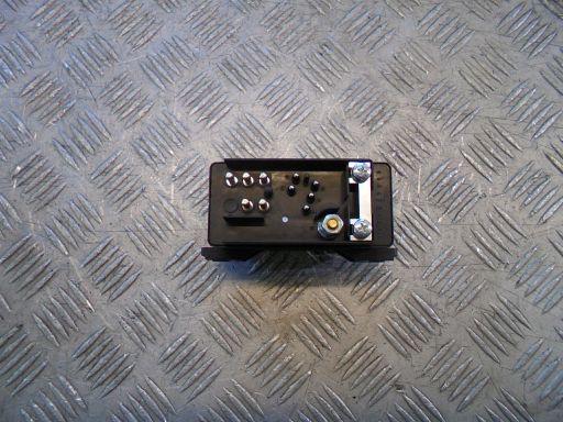 132036 Przekaźnik Systemu Żarzenia Huco132036 Hitachi