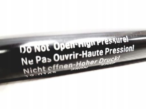 12-0165 Sprężyna Gazowa Pokrywy Silnika Vw Passa 12-0165 Maxgear