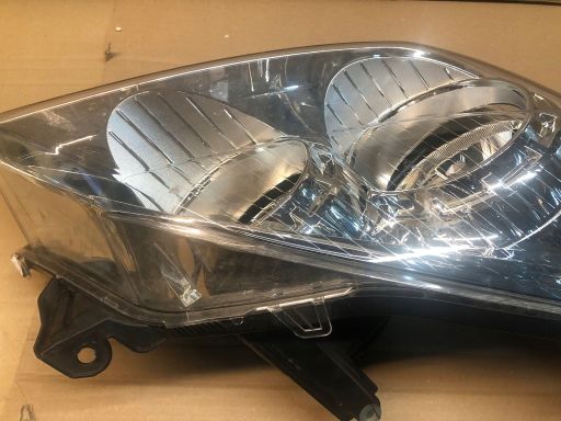 Reflektor Świateł Przednich 1Eg 270 370-621