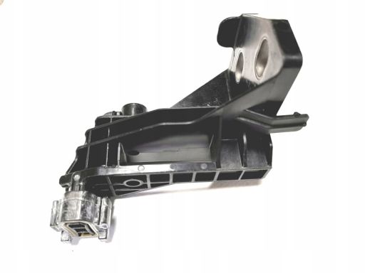 Wspornik mocowanie chłodnic Mercedes W205 L P