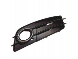 Kratka boczna halogenowa PRAWA przód AUDI A4 B8 S-LINE 8K0807682C01C