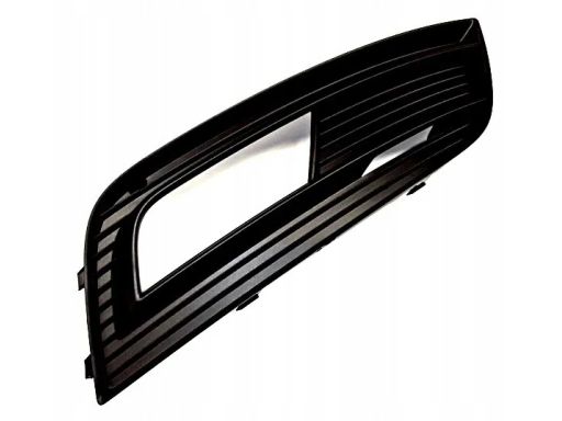 Prawa Kratka boczna zderzaka Audi A4 B8 2011-2015 8K0807682K