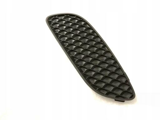 Lewa Kratka w zderzak Mercedes W176 A class