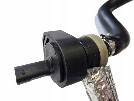 Zawór Odpowietrzenia Mercedes W205 W246 W117 W176 A2700184600 A0009979