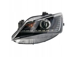 Reflektor Świateł Przednich 044833