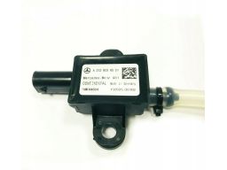 Czujnik uderzeniowy zderzeniowy ochrony pieszych Mercedes W212 A212905